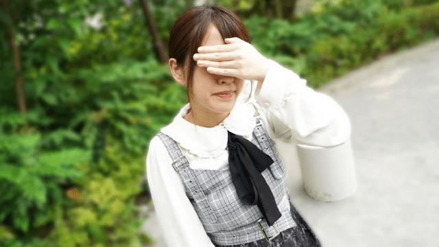 2790 Lần đầu bán mình của cô nàng mẫu ảnh nghiệp dư - VLXX.AS