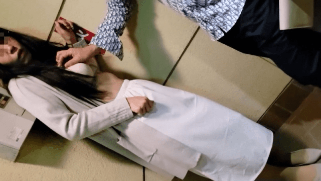 FC2_PPV_4584769 - Cô gái phải lấy thân trả nợ vì bị người tình phản bội - VLXX.AS