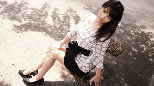 032624_001 - Em gái với thân hình đầy đặn - VLXX.AS