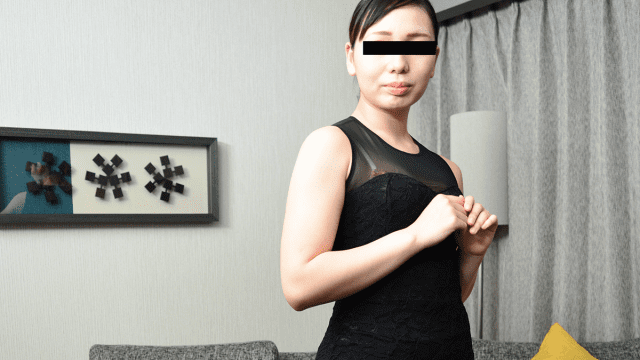 090723_01 - Nữ nhân viên bán quần áo dâm đãng - VLXX.AS